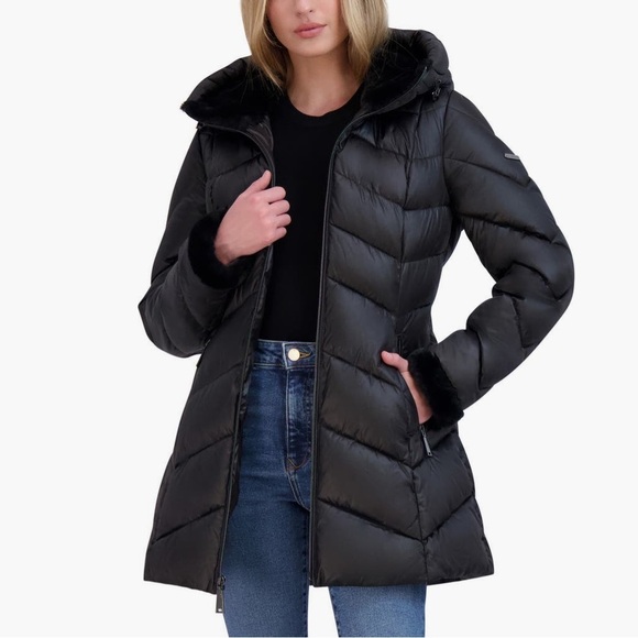 Laundry by Shelli Segal Satin Fitted Shape Puffer Jacket Chevron Quilt Detail/L - Picture 2 of 5